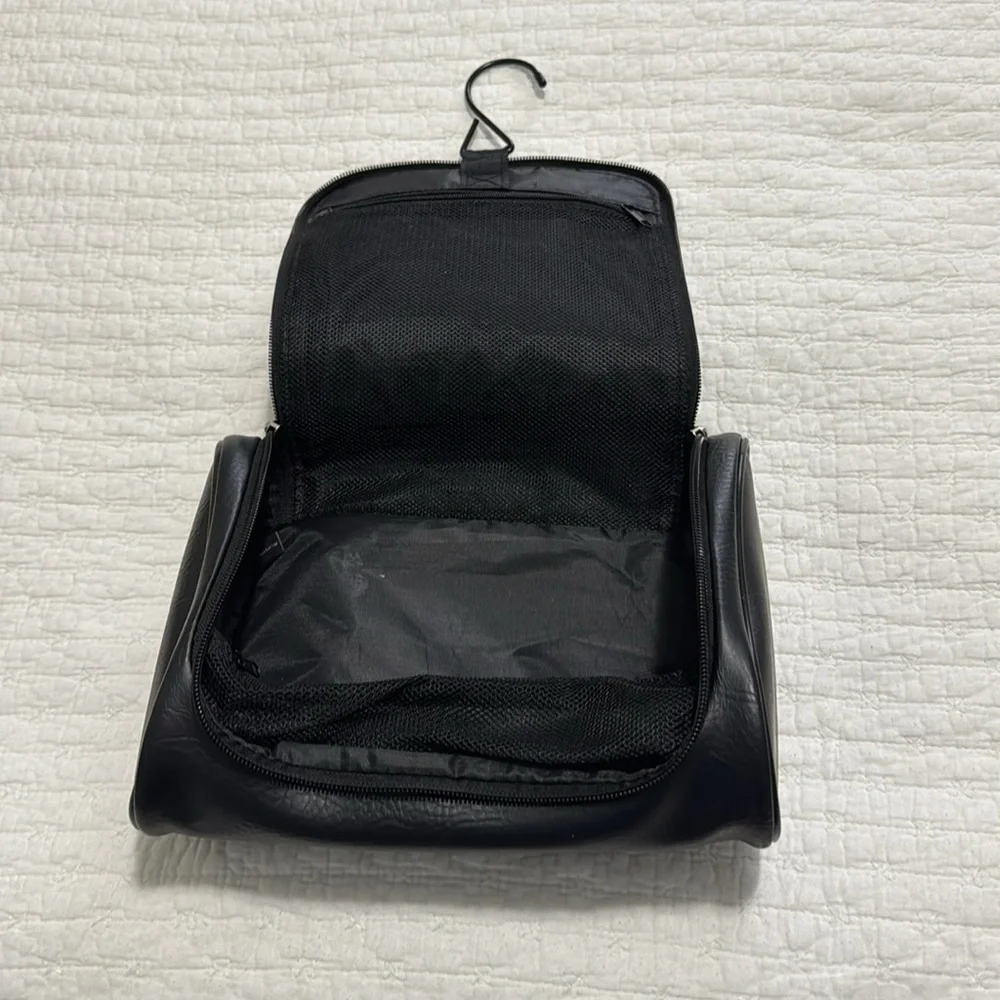 Perry Ellis Black Toiletry Bag with Structured Design
